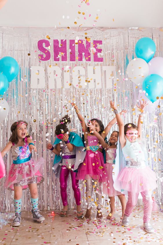 Mancha exótico Exclusión Fiestas de moda para niña - Temas modernos para un cumpleaños de niña