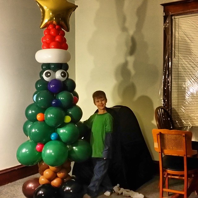 decoracion navideña con globos 