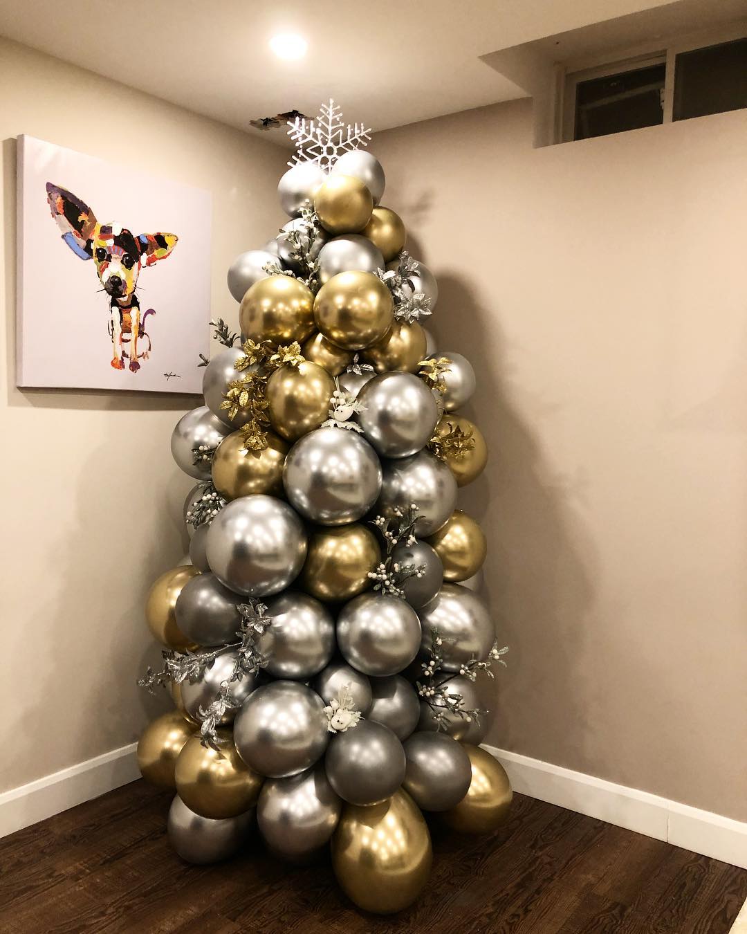 Árboles de navidad con globos - Decoración navideña con globos
