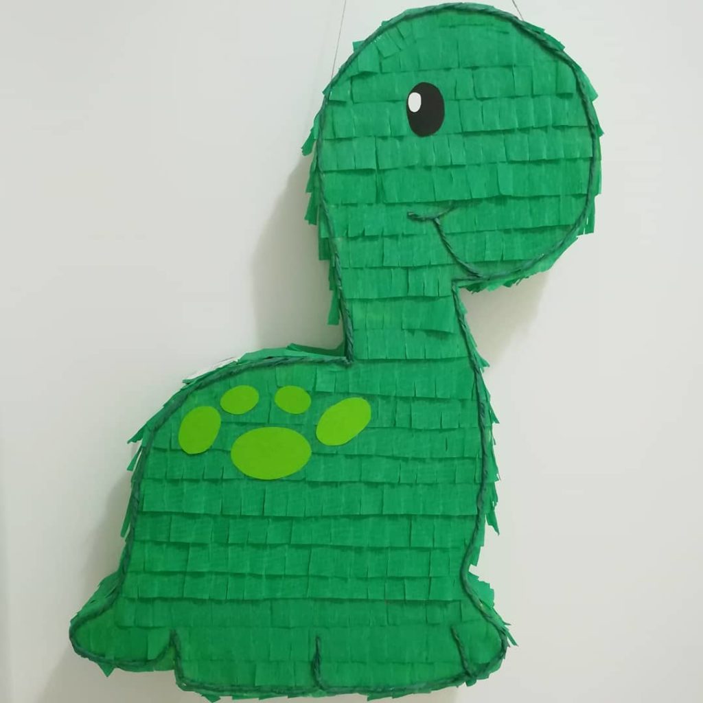 piñata de dinosaurio